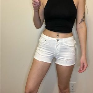 NWT Mid rise white jean shorts!